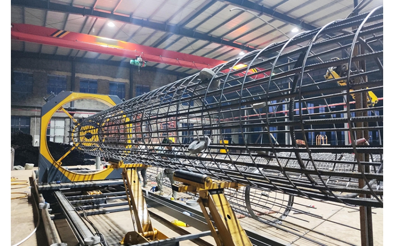 鋼筋籠滾焊機的特點